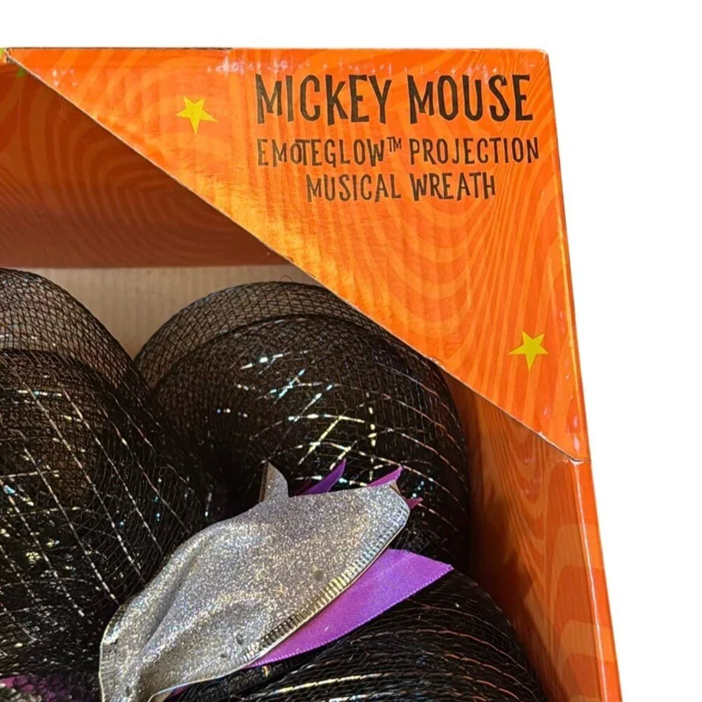Disney Lighted Micky Mouse Door Singing Halloween Ghost Wreath 22 Inch